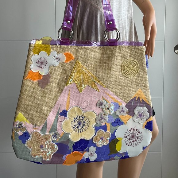 Sequin Tote - Picture 9 of 16